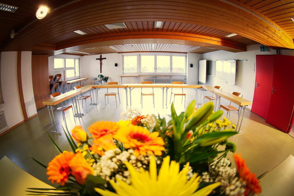 Hotel & Bildungshaus St. Jodern Visp Eksteriør billede