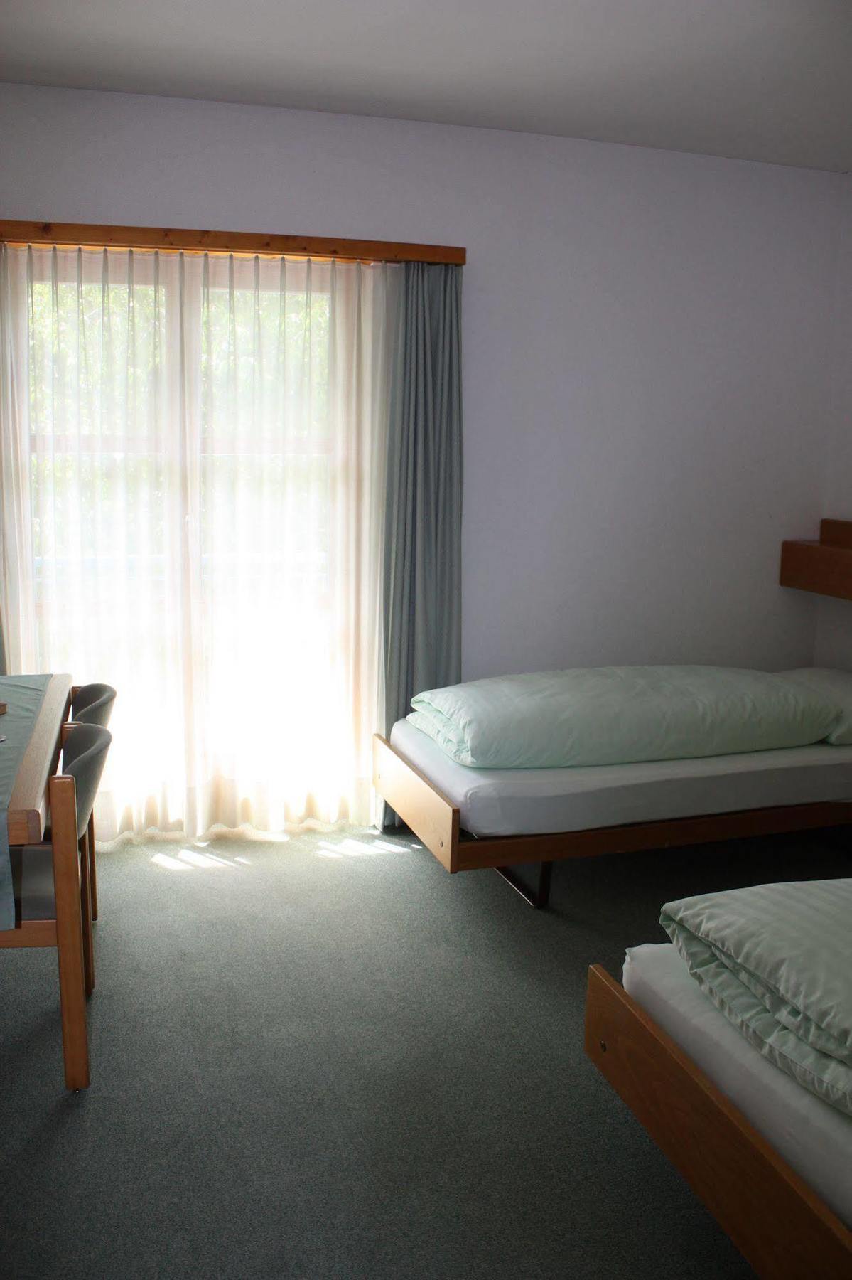 Hotel & Bildungshaus St. Jodern Visp Eksteriør billede