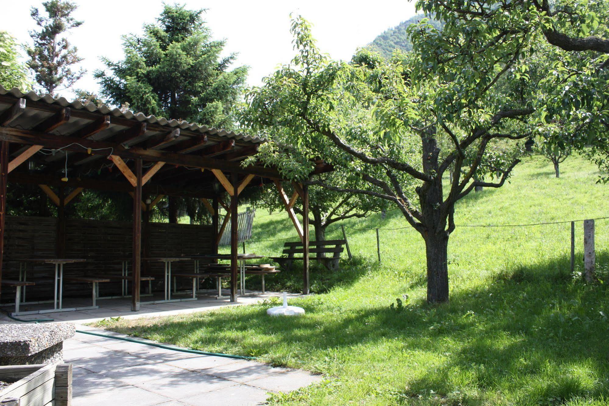 Hotel & Bildungshaus St. Jodern Visp Eksteriør billede